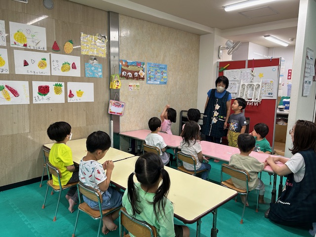 中葛西幼保園　朝の会