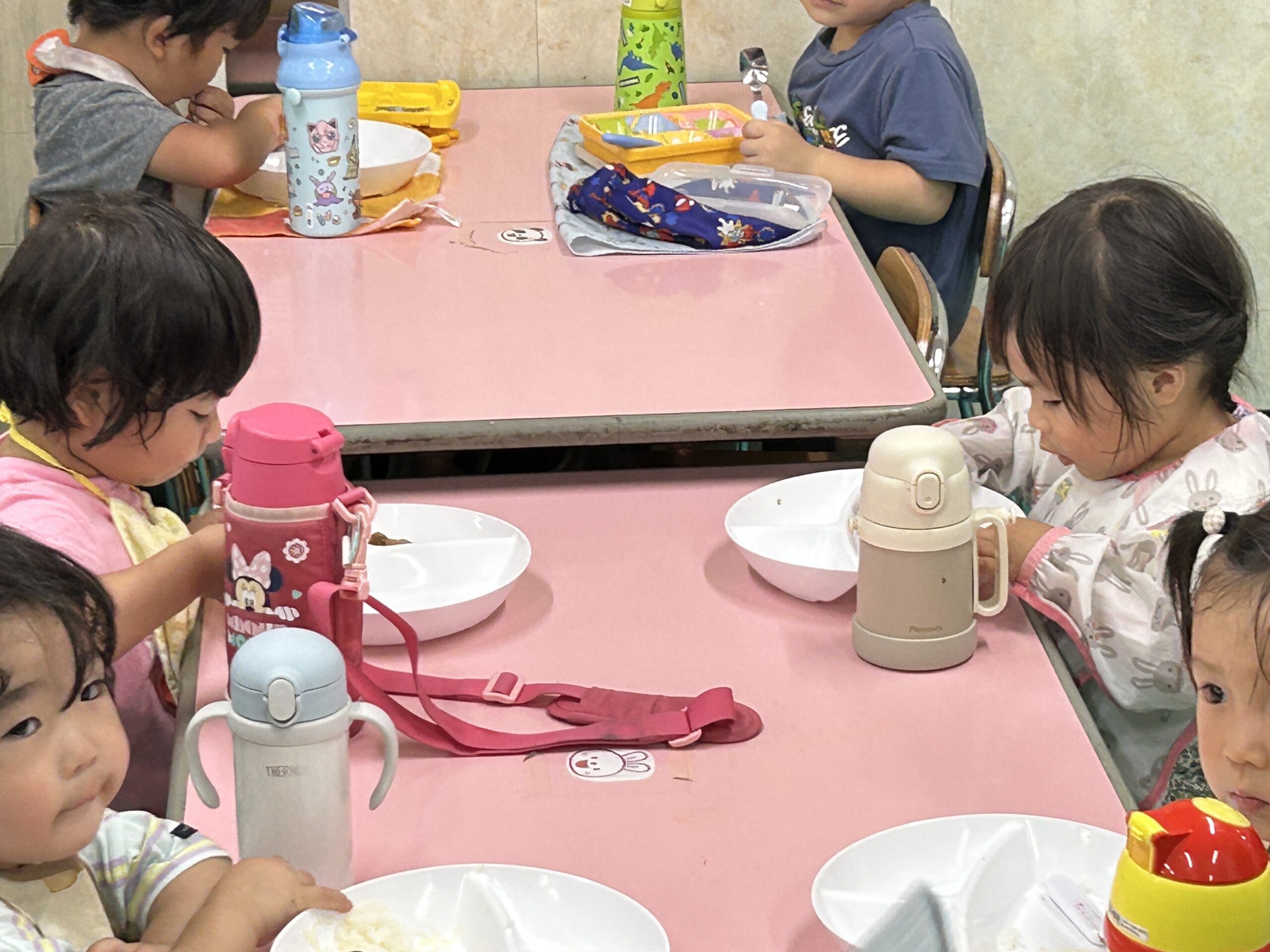 給食時の様子(中葛西幼保園)